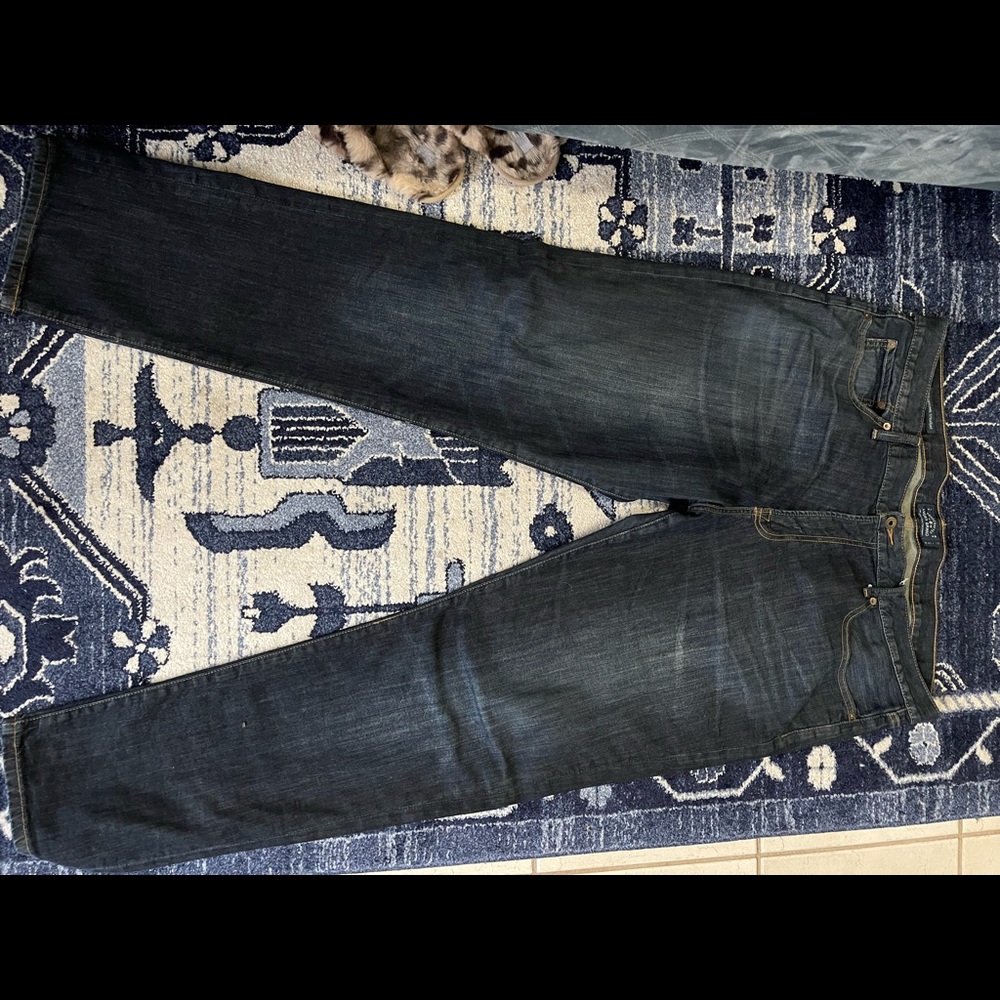 Men’s Lucky brand jeans